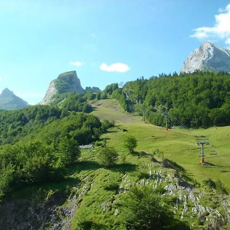 Moderne 6 Pers Avec Terrasse Au Pied Des Pistes - Fr-1-400-10